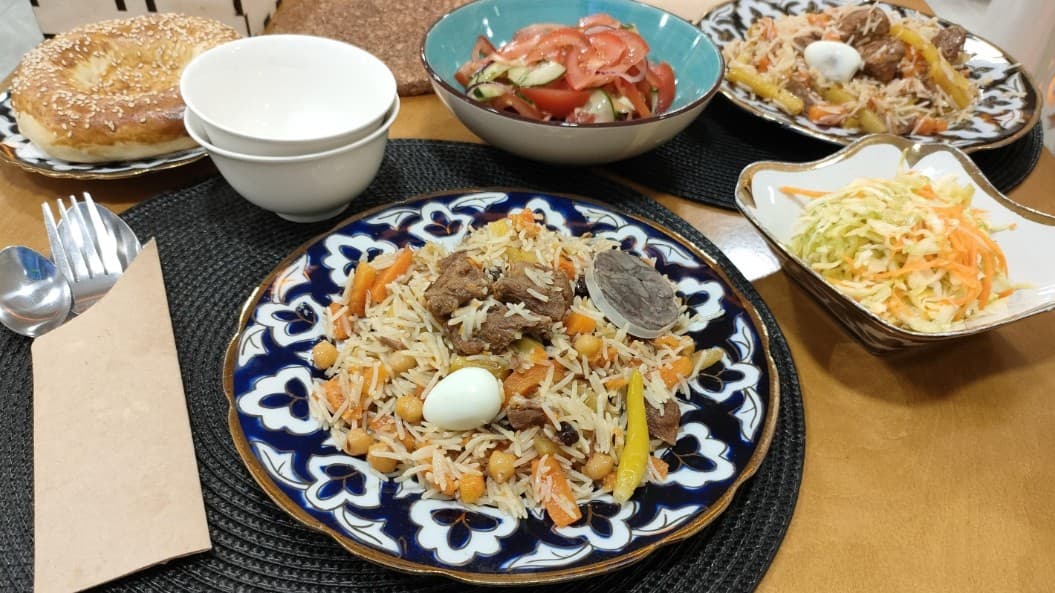 Ресторан «Viva La Plov»