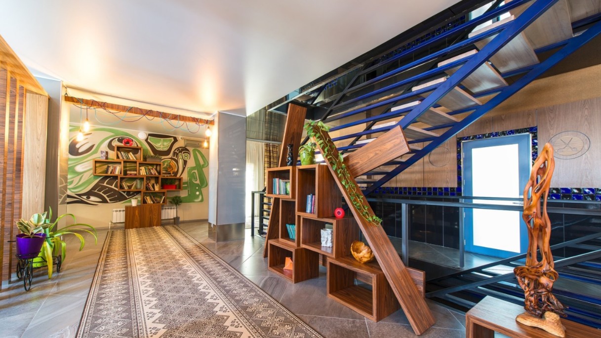 OZZ Hotel - photo 2