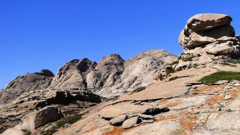 Bektau Ata: The Granite Giant of the Steppe - photo 1